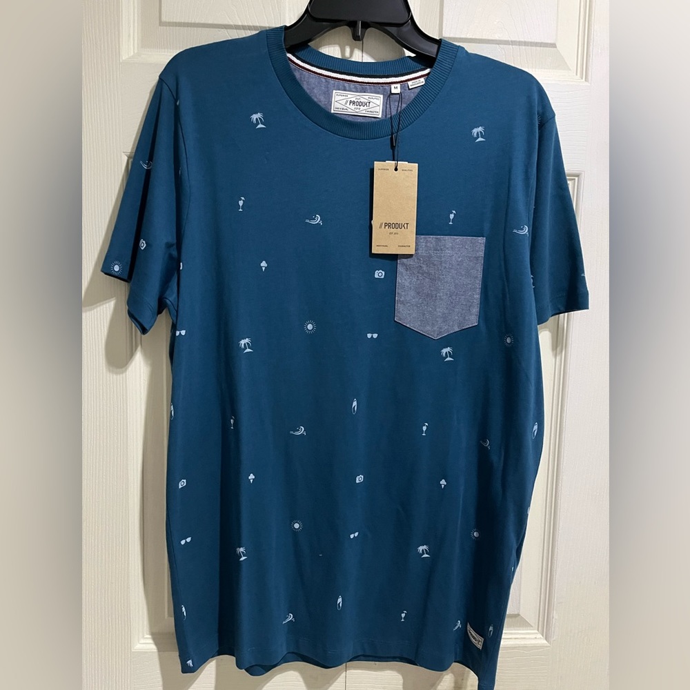 Produkt Men’s Teal/Blue T-Shirt in Size Medium